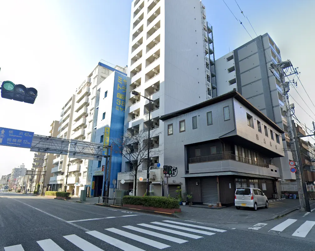 東京国際外語学院 （Tokyo International Language Academy）